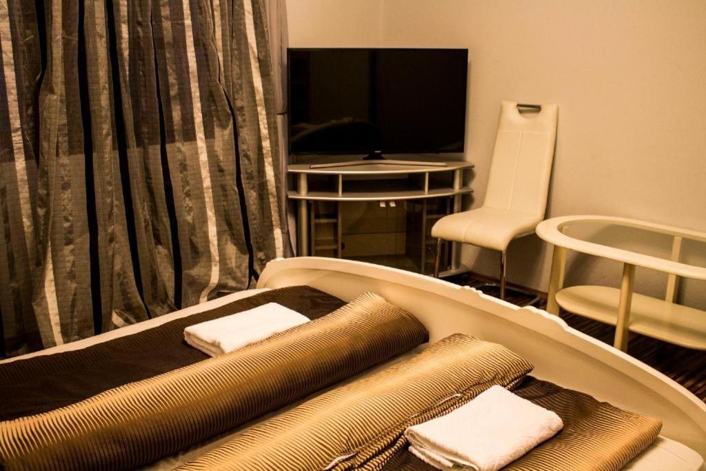 Brassoi Vendeghaz Hotel Miskolc Eksteriør billede
